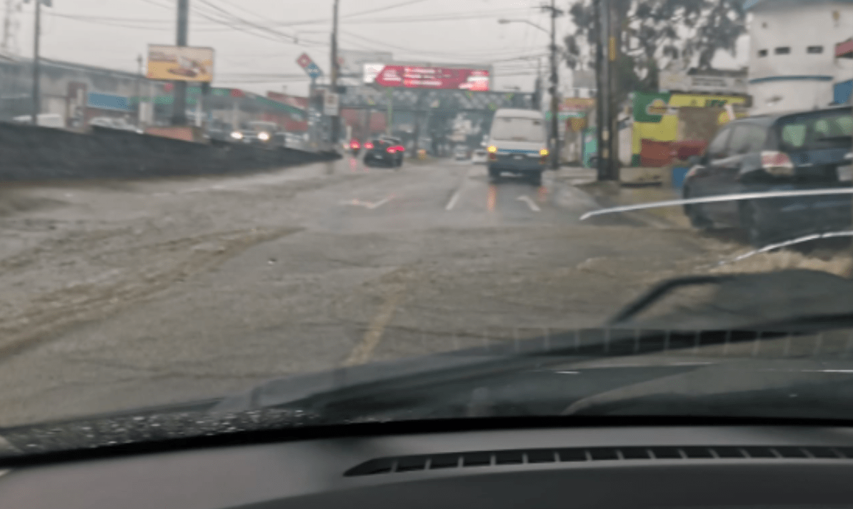 Lluvias en Mixco