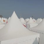 Mundial 2022: las quejas de los hinchas que se alojan en la villa de fanáticos de Qatar, que cuesta US$200 la noche