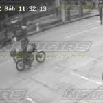 VIDEO: Robo de motocicleta es evitado por un hombre armado en la zona 9 y capturan a presunto asaltante