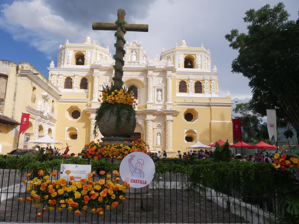 Galería: La Antigua Guatemala se viste de arte, color y aroma con el Festival de la Flores