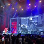 En video: El emotivo momento en que Mijares canta con Ricardo Arjona el tema “Mi novia se me está poniendo vieja”