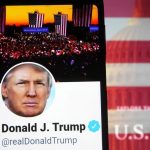 Elon Musk restablece la cuenta en Twitter del expresidente de EE.UU. Donald Trump