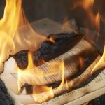 Los libros que son demasiado “peligrosos” para ser leídos