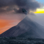 Fotogalería: así fue captada la erupción del Volcán de Fuego desde la cima del Acatenango