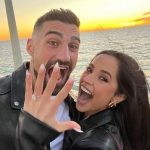 Becky G se compromete con el futbolista Sebastián Lletget