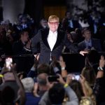Elton John dejará de usar Twitter por las políticas de Elon Musk
