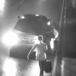 Video: El momento en que dos sujetos fueron perseguidos y capturados luego de supuestamente haber cometido un robo