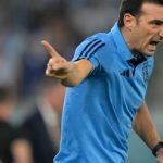 En entrenador de Argentina, Lionel Scaloni, se quejó del poco tiempo de descanso que tendrá su equipo previo a su partido contra Australia