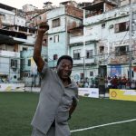 Famosos y personajes del mundo lamentan muerte de Pelé