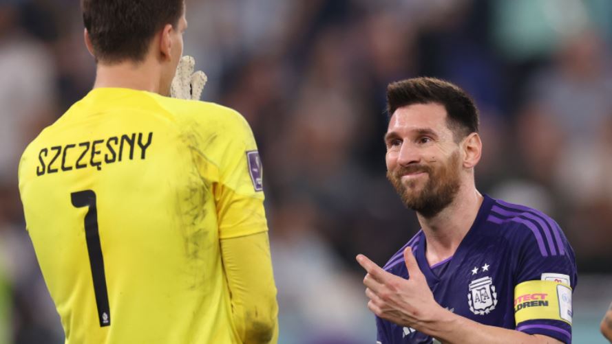 Szczesny y Lionel Messi