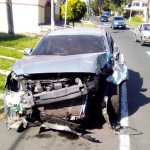 Qué se sabe del carro chocado y abandonado en una colonia en la zona 12