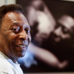 Hija de Pelé dice que su padre sigue “en la lucha”