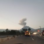 Insivumeh da detalles de la actividad eruptiva de los volcanes De Fuego, Santiaguito y Pacaya