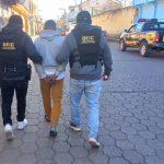 Arrestan a presunto miembro de banda de asaltantes que opera en la ruta Interamericana y que habría matado a un pasajero