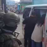 Madre e hija son atacadas con cuchillo y en el forcejeo una de ellas cae del tercer piso y sufre fracturas