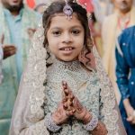 La niña de 8 años heredera de un emporio de diamantes que decidió ser monja