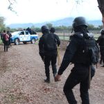 Se quedaban con el dinero: capturan a supuestos estafadores que se hacían pasar por policías y ofrecían productos de contrabando