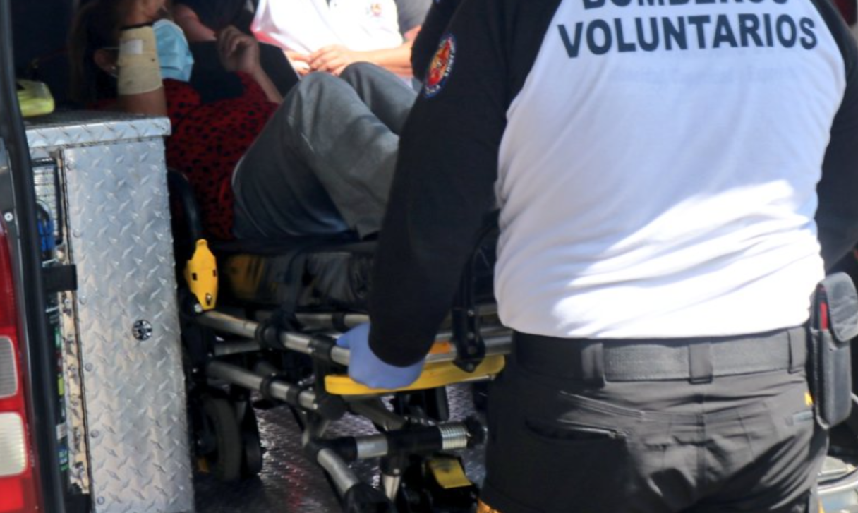 PERRO PITBULL ATACA A MUJER EN LA ZONA 18