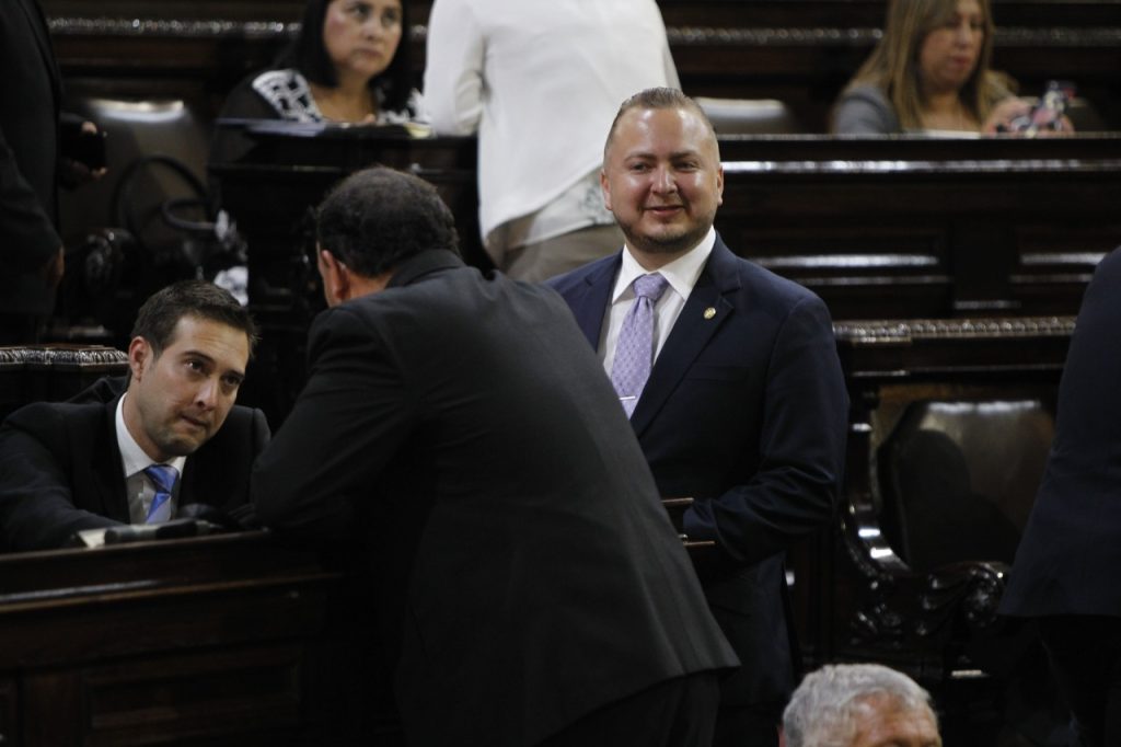 TSE le niegan la inscripción del diputado José Ubico, que buscaba la reelección, por la petición de extradición de Estados Unidos