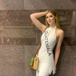 Así lució Ivana Batchelor el traje que se inspiró en la Monja Blanca, la elegancia y la serenidad