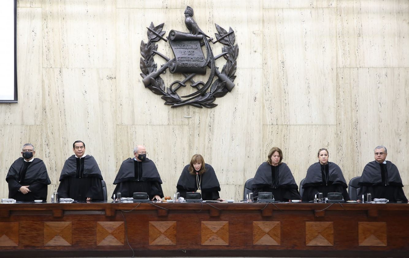 Magistrados de la Corte Suprema de Justicia podrán viajar en primera clase y con exceso de equipaje tras modificación al Reglamento de Viáticos