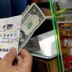 Qué pasará con el premio mayor de la Lotería Mega Millions (el tercero más grande de su historia) que no tuvo ganador