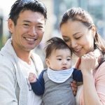 La oferta de un millón de yenes por cada hijo a las familias que decidan irse de Tokio