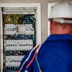 Qué se sabe del caso de un hombre que se hace pasar por electricista en Jutiapa y estafa a los residentes del municipio