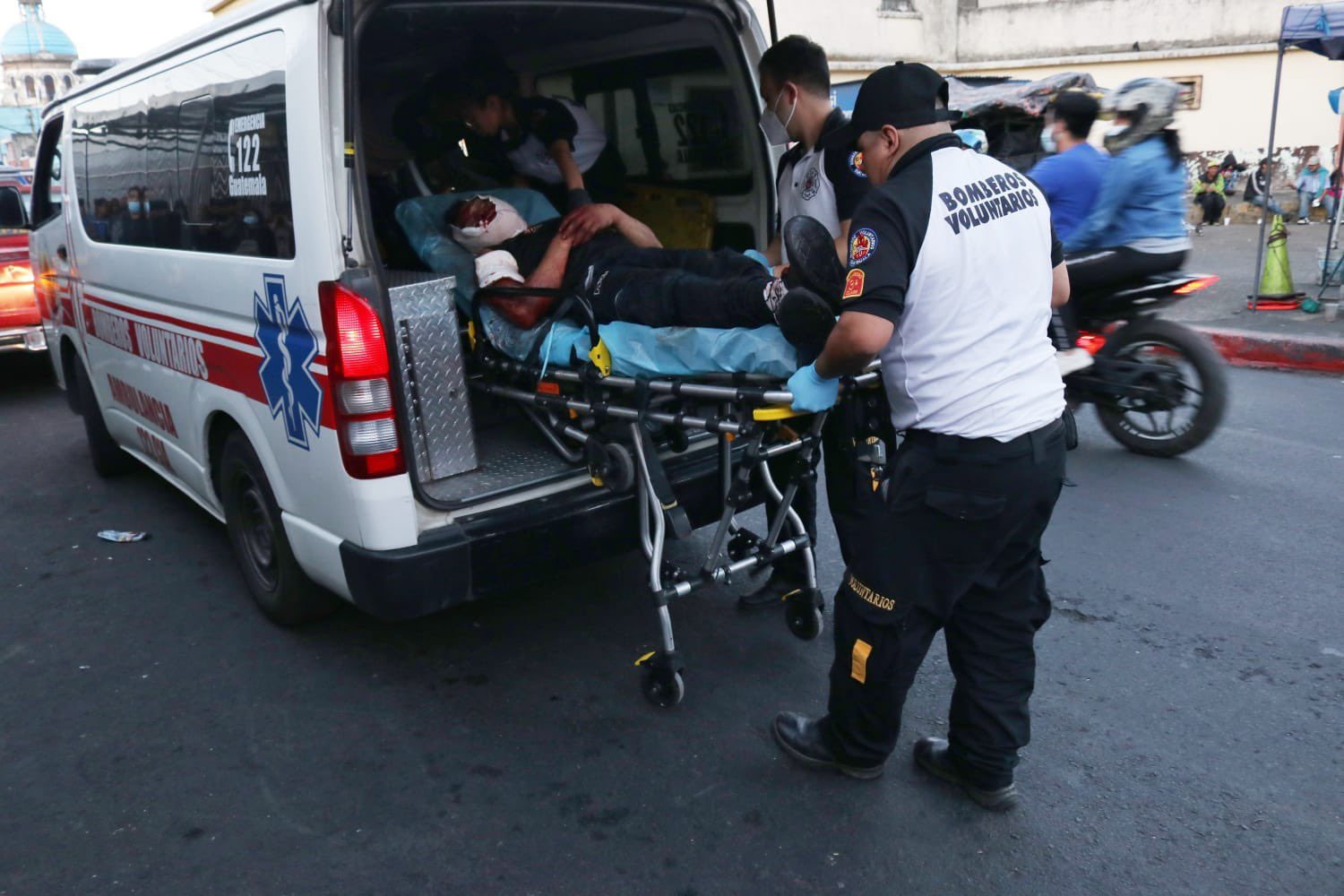 Al menos 5 ataques armados y el asalto a un bus se han registrado en las últimas horas en el país con el saldo de dos muertos y al menos 4 heridos.