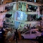 Imágenes: El momento en que un terremoto de 7.8 grados sacude Turquía y deja varios muertos