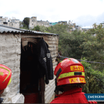 Con señales de violencia: El hallazgo de un bebé recién nacido dentro de una casa y estos datos dieron los bomberos