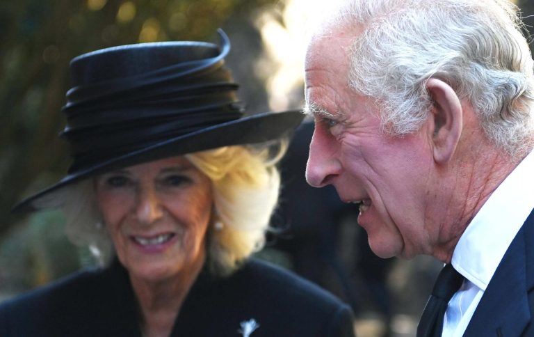 Camila lucirá la corona de la reina consorte María, abuela de Isabel II