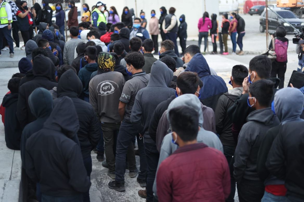 106 menores de edad no acompañados que fueron rescatados en Veracruz, México son repatriados a Guatemala