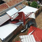 Video: así fue el momento en que estructura cae sobre techo de escuela de niñas en Chiquimula