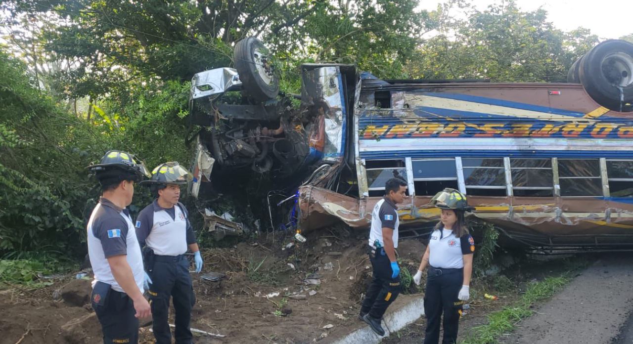 ACCIDENTE DE BUS KM 39 A EL SALVADOR