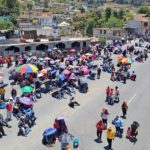 Pobladores de Nahualá continúan con bloqueos en dos puntos de la ruta Interamericana