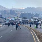 Pobladores de Nahualá efectúan bloqueos en la ruta Interamericana para pedir seguridad por conflictividad con Santa Catarina Ixtahuacán
