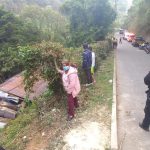 Vehículo cae sobre vivienda: familia resulta ilesa en percance en Santa Catarina Pinula