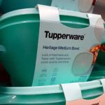 Tupperware: por qué la compañía que lideró el mercado de recipientes para almacenar alimentos está al borde del colapso