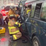 Qué se sabe del accidente de tránsito entre un microbús y un tráiler en Retalhuleu que dejó 13 personas heridas