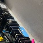 Decomisan más de 500 celulares y así los ocultaban para que no fueran detectados