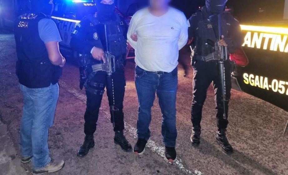 Trataron de rescatar a Don Cruz, el presunto narcotraficante que fue detenido en México y entregado en Petén