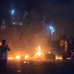 Turba causa disturbios en centro de votación de Nuevo San Carlos, Retalhuleu, por supuestas anomalías en las elecciones generales 2023