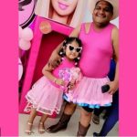 “Mi hija me lanzó un reto: ¿a que no te atreves?”: el papá mexicano que se volvió viral por ir vestido de rosa a ver Barbie con su hija de 5 años