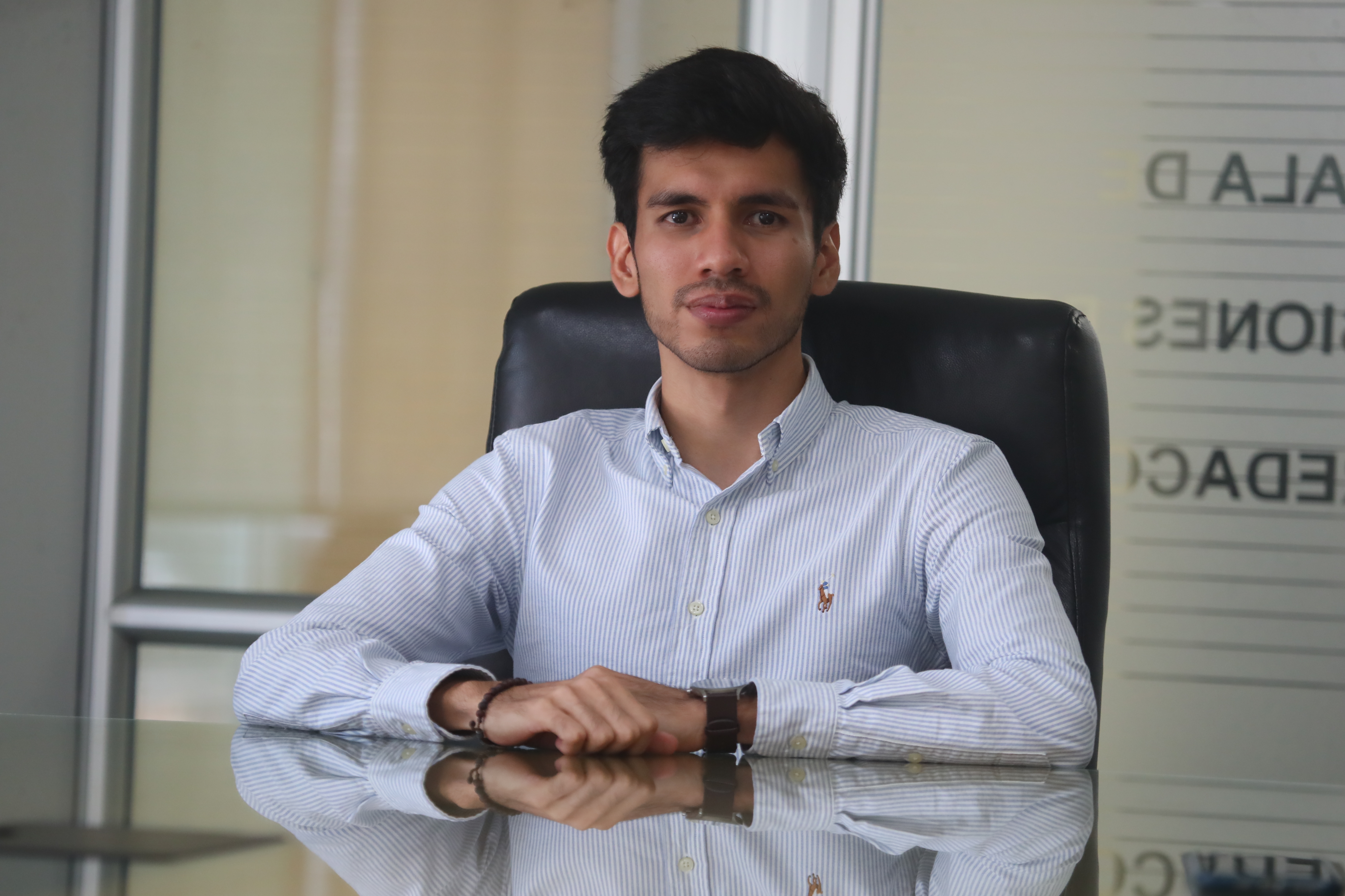 ingeniero Derek Menéndez