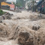 Inundaciones y derrumbes en 10 departamentos por las lluvias de las últimas horas