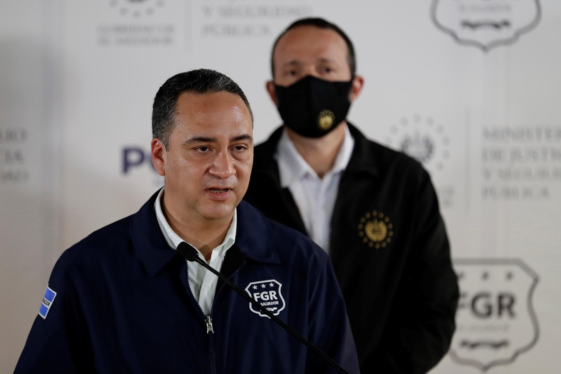 Fiscal señala existencia en El Salvador de organización criminal liderada por colombianos: “Se dedica al delito de lavado de dinero y activos”