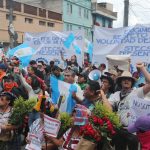 Las Imágenes y consignas con las que los guatemaltecos exigieron que se respete el proceso electoral
