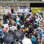 Diversos sectores participan en marchas y manifestaciones en la capital y los departamentos en respaldo a la democracia