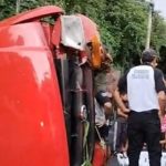 Un motorista pierde la vida y un picop volcado en accidente de tránsito en la Ruta Nacional 14